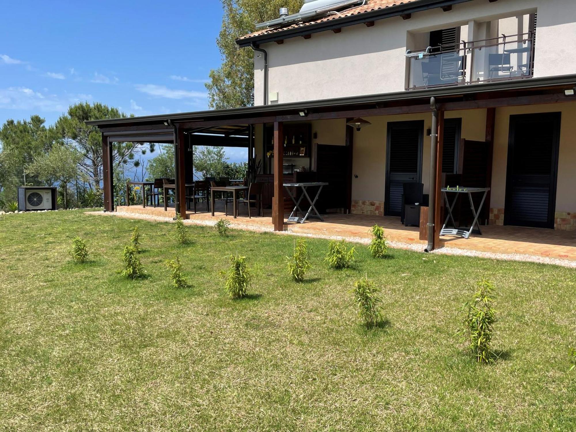 Casa Natura 40 Parghelia Exteriör bild